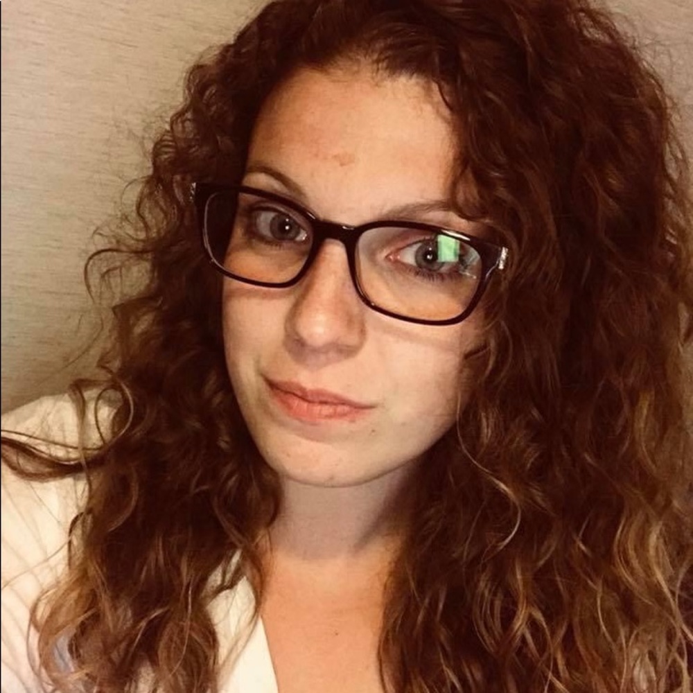 Meet your Posher, Brianna